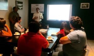 Charla especializada para FUNDASAL sobre Páneles Termoacústicos FullSizeRender