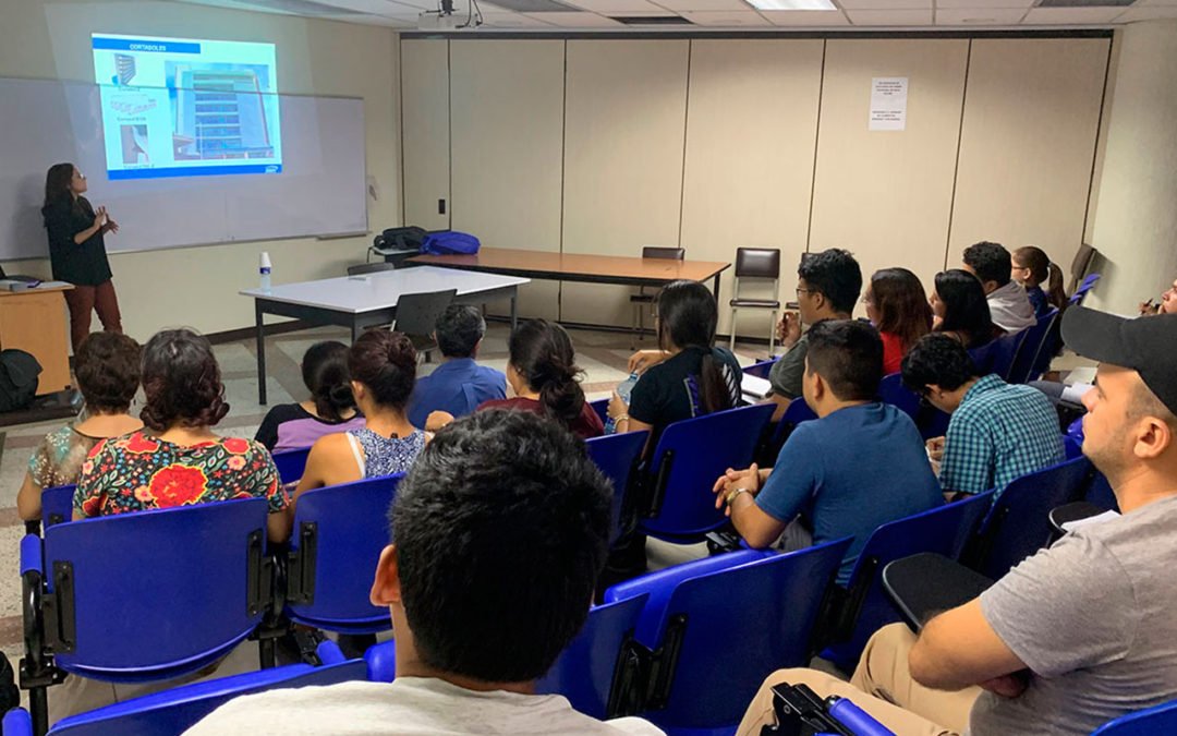 Charla técnica impartida en la Universidad de El Salvador